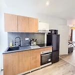 Apartament J1 Lumineux, Cosy, Proche Gare, Thermes *