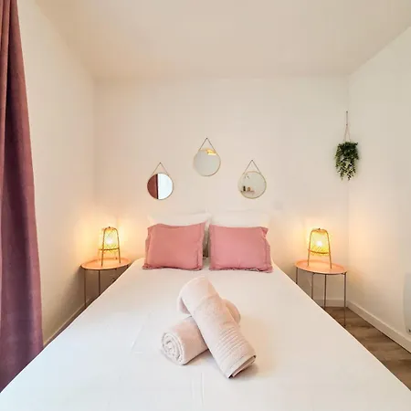 J1 Lumineux, Cosy, Proche Gare, Thermes Apartment *