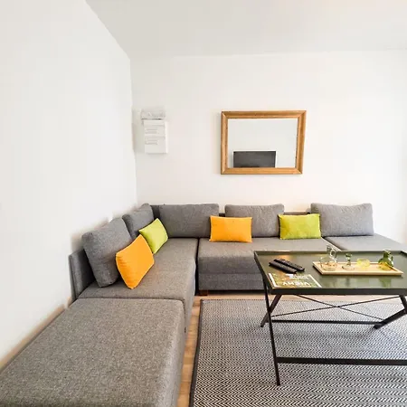 Appartamento J1 Lumineux, Cosy, Proche Gare, Thermes