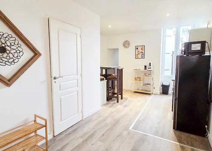 J1 Lumineux, Cosy, Proche Gare, Thermes